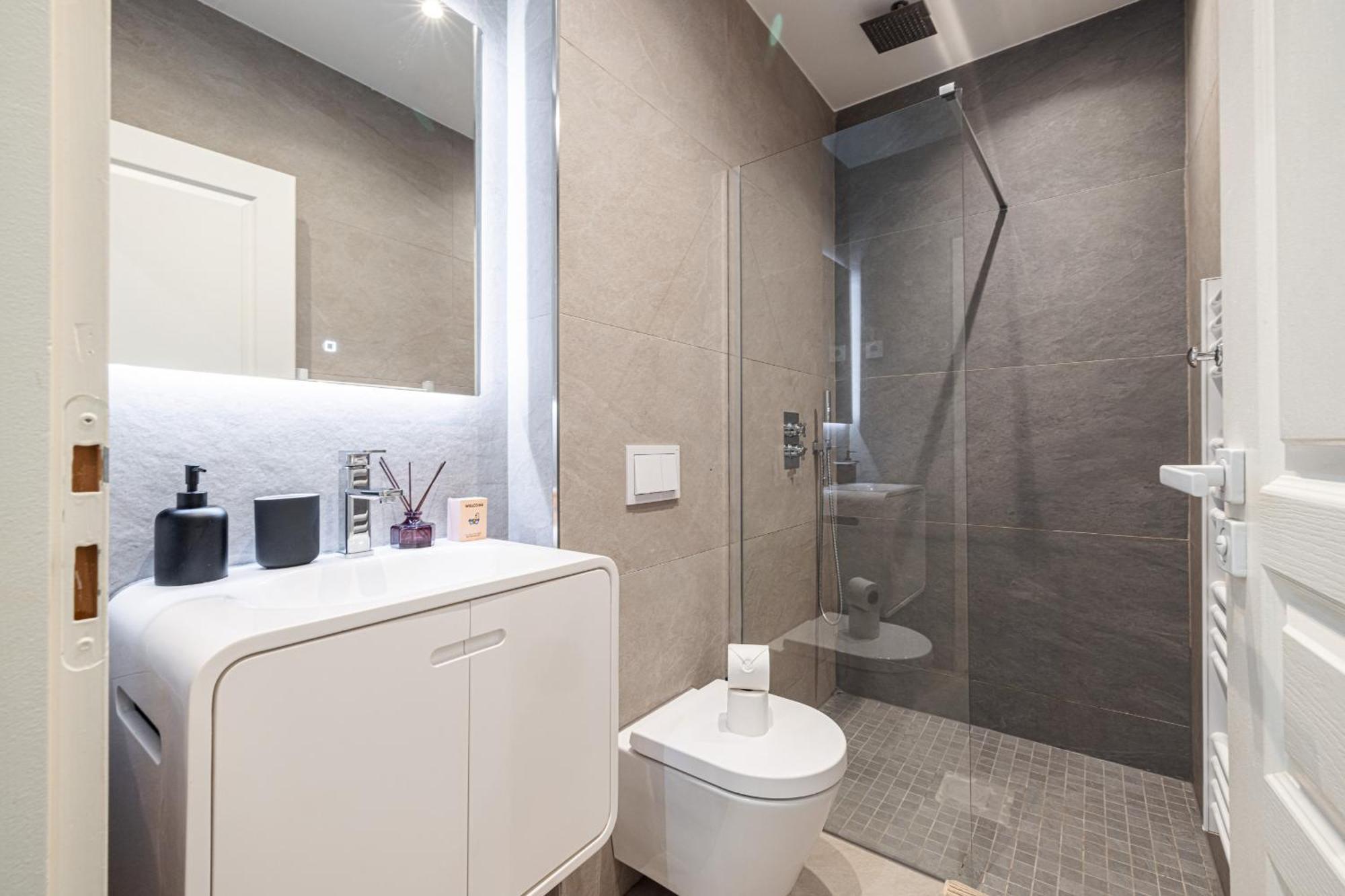 Smartbnb - Magnifique - Terrasse - Climatise Appartement